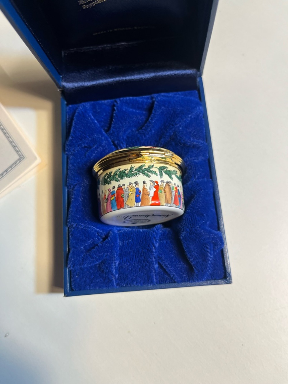 Halcyon Days Enamels “The Perfect Christmas Gift” 1997 - Picture 4 of 9